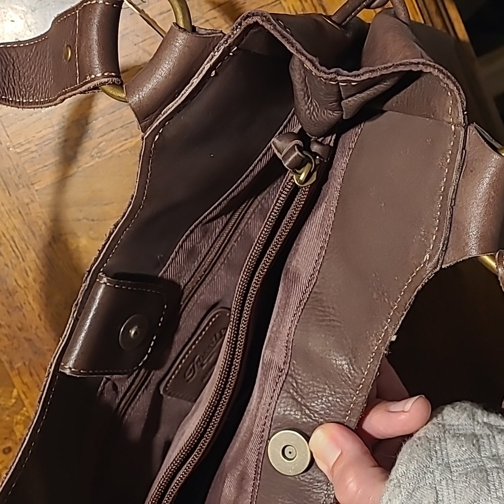 Fossil purse - Picture 7 of 7